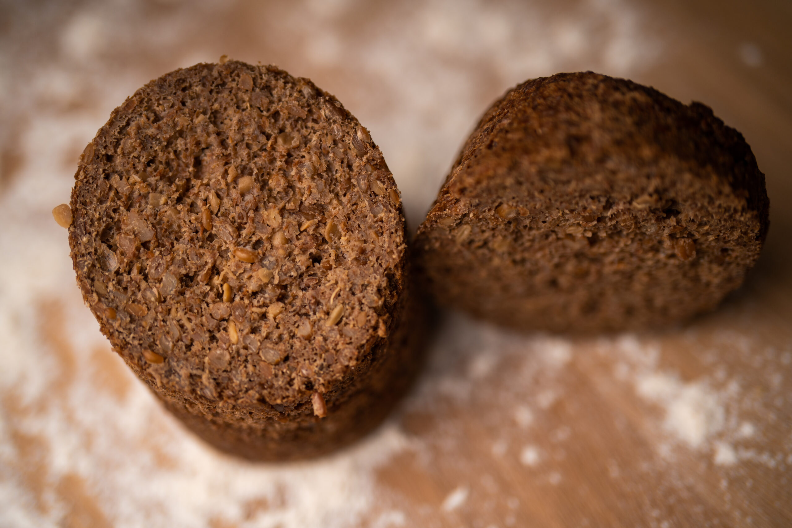 Schwarzbrot (Di bis Sa)